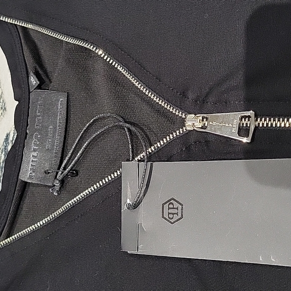 Dress - Picture 5 of 5